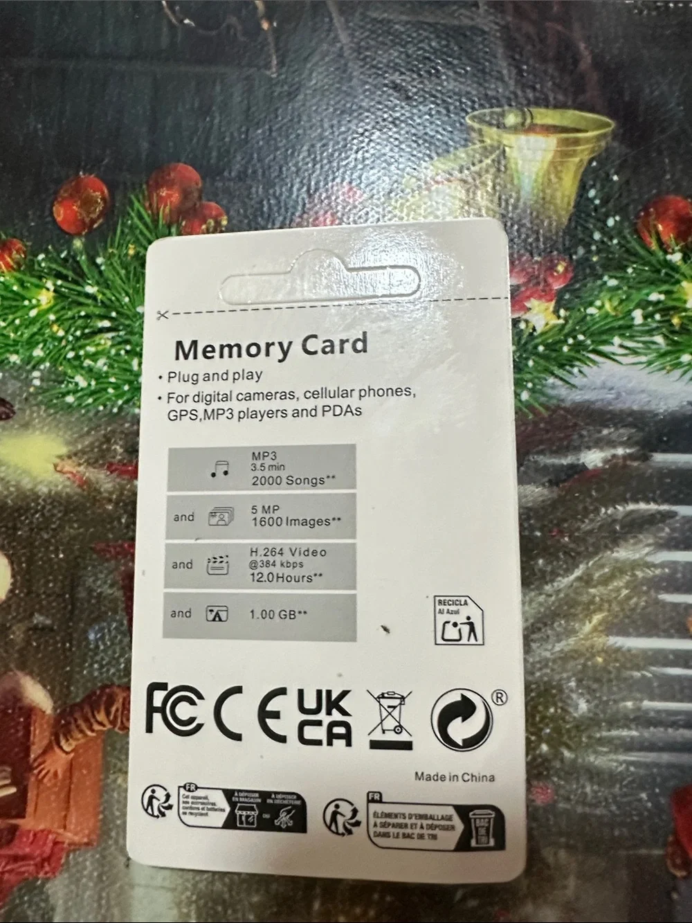 Memory Card TF Adapter and MicroSD Card - Black/Red